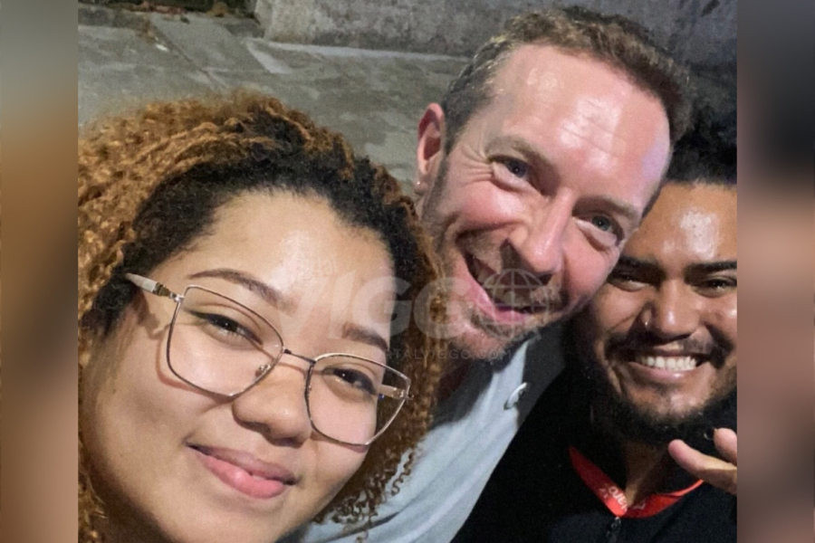 Chris Martin é visto no Jurunas antes de show no Global Citizen em Belém