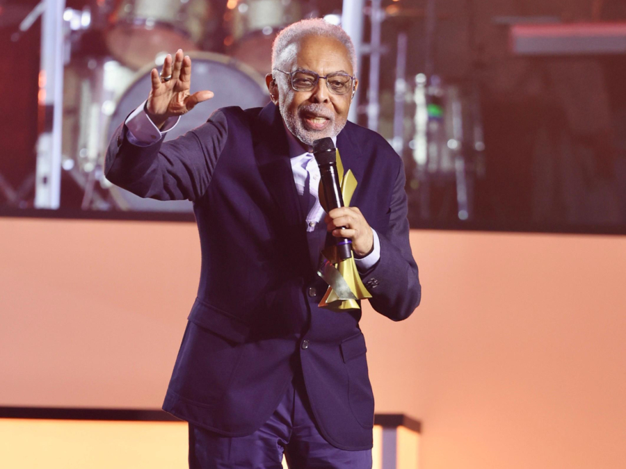 Gilberto Gil é reverenciado no Prêmio Multishow 2025; show da turnê Tempo Rei chega a Belém em março