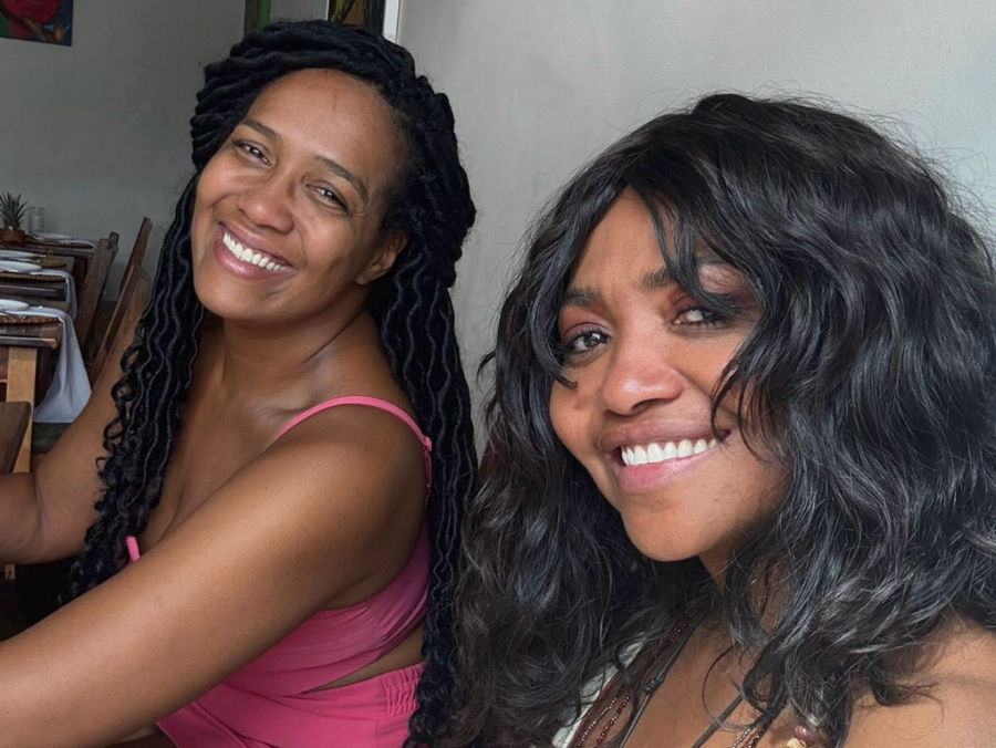 Irmã de Gaby Amarantos, Gabriele Amarantos é destaque em desfile de escola de samba em Belém