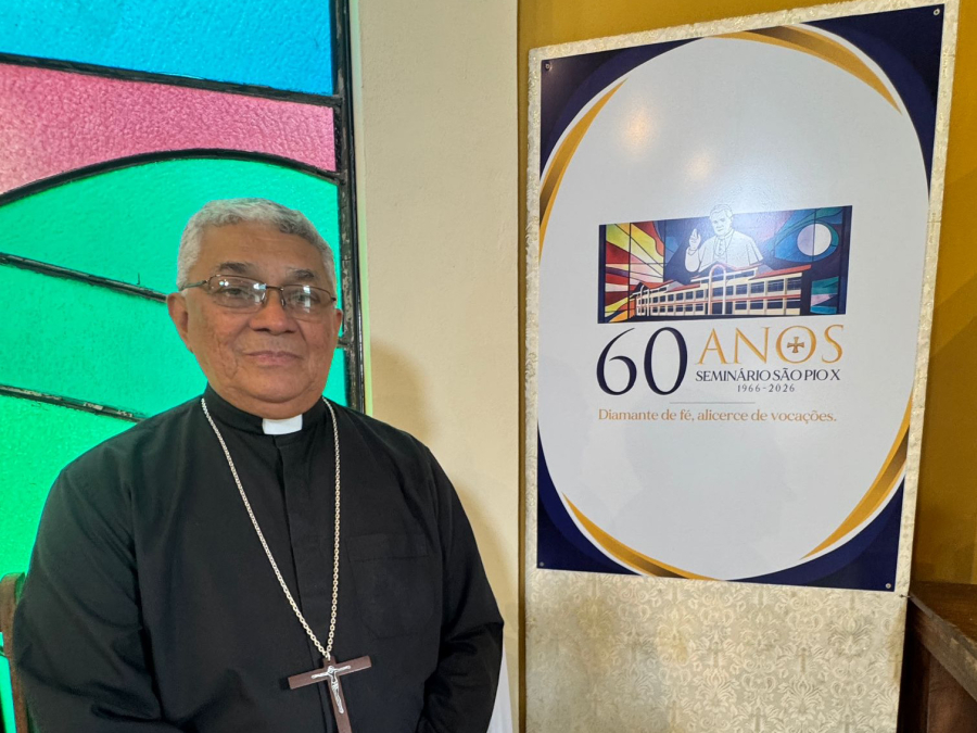 Dom Raimundo Possidônio grava mensagem para o Jubileu de 60 anos do Seminário São Pio X