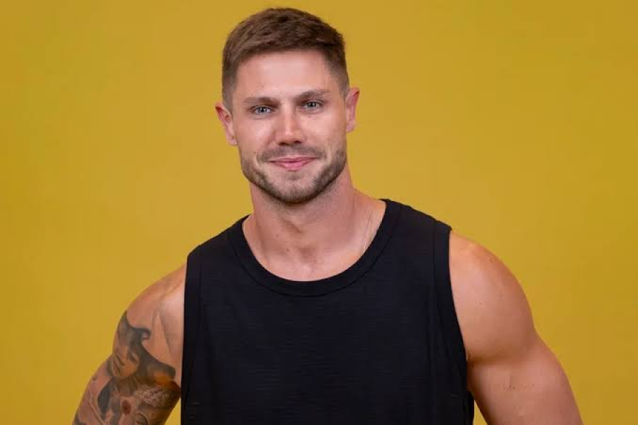 Internet comemora Jonas no paredão e levanta campanha por eliminação