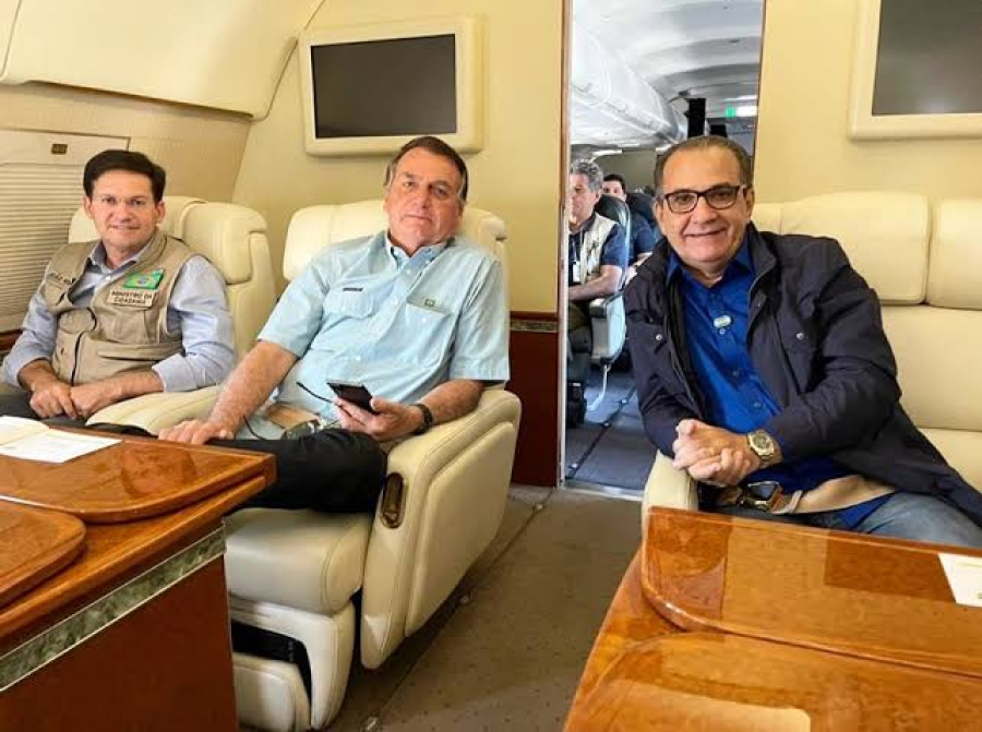 Pastor Silas Malafaia pede que Deus “toque em pessoas” para ajudá-lo a comprar avião