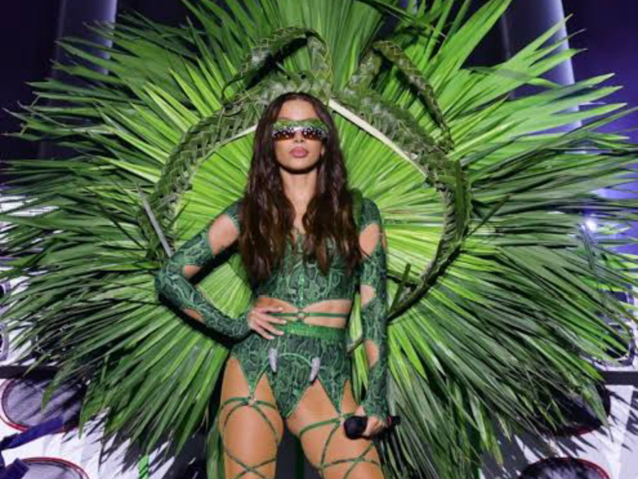 Anitta fala sobre inspirações indígenas e cita “rainha das matas” como referência em “Equilibrivm”