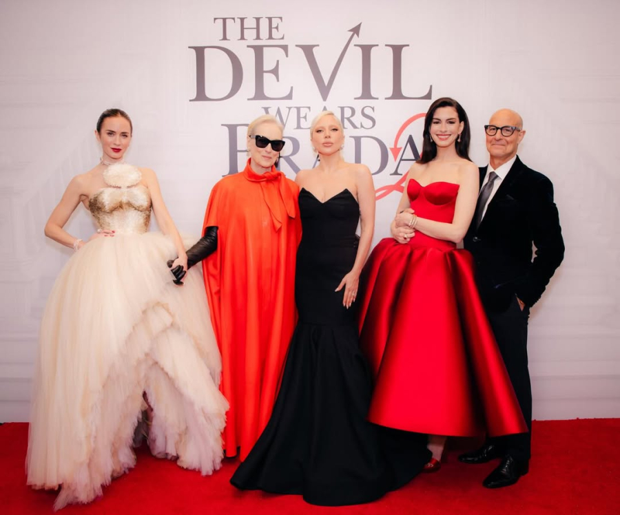 ‘O Diabo Veste Prada 2’ ultrapassa R$ 1 bilhão e se consagra como sucesso global