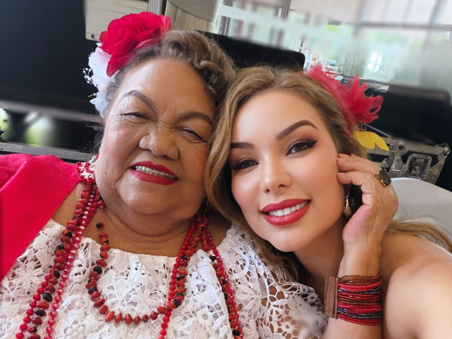 Liah Soares exalta a cultura paraense em novo videoclipe ao lado de Dona Onete