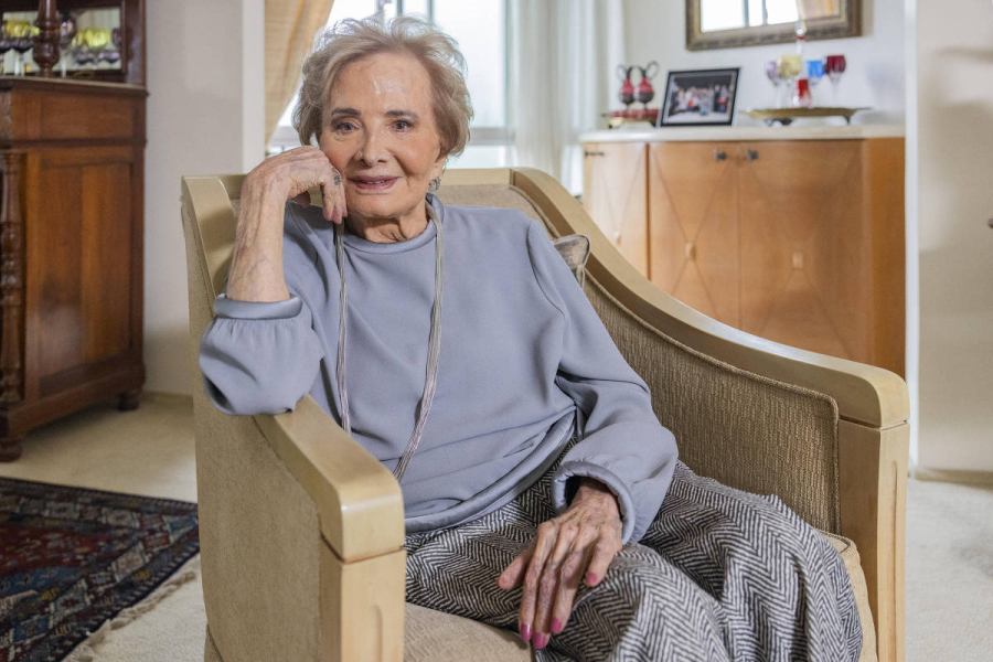 Glória Menezes morre aos 91 anos e deixa legado de mais de seis décadas na dramaturgia brasileira