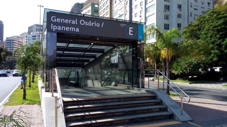 Jovem mostra “pior acesso” do metrô no Rio e compara com estações de São Paulo