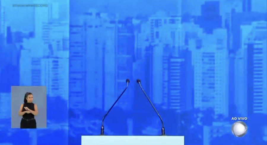Tarcísio falta a debate da Record com Haddad, e internautas comentam: “Fugiu”