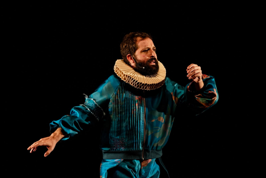 Gregorio Duvivier traz espetáculo que mistura poesia e humor ao Theatro da Paz, em Belém