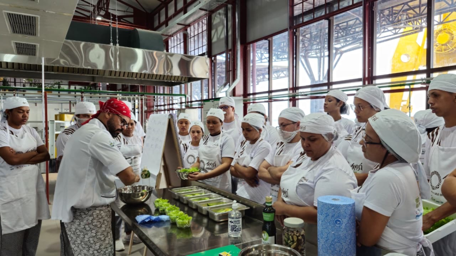 Tekoá abre inscrições para curso gratuito de auxiliar de cozinha com 30 vagas em Belém