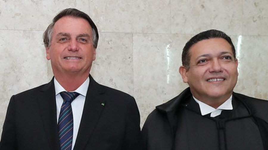 Nunes Marques dá 24 horas para Meta apresentar relatório sobre canal “Exército de Lula” no WhatsApp
